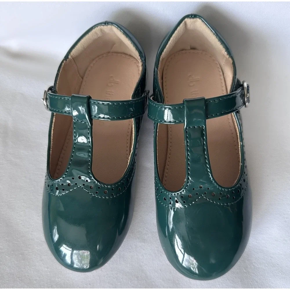 thee‎ bron Dark Green Faux Patent Leather Mary Jane Style Shoes Girls 9 EUC